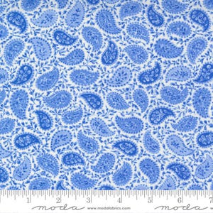 Moda Fabric — 1 Yard x 44&quot; Moda Summer Breeze 2021 Pattern # 33614-12 Cotton Fabric