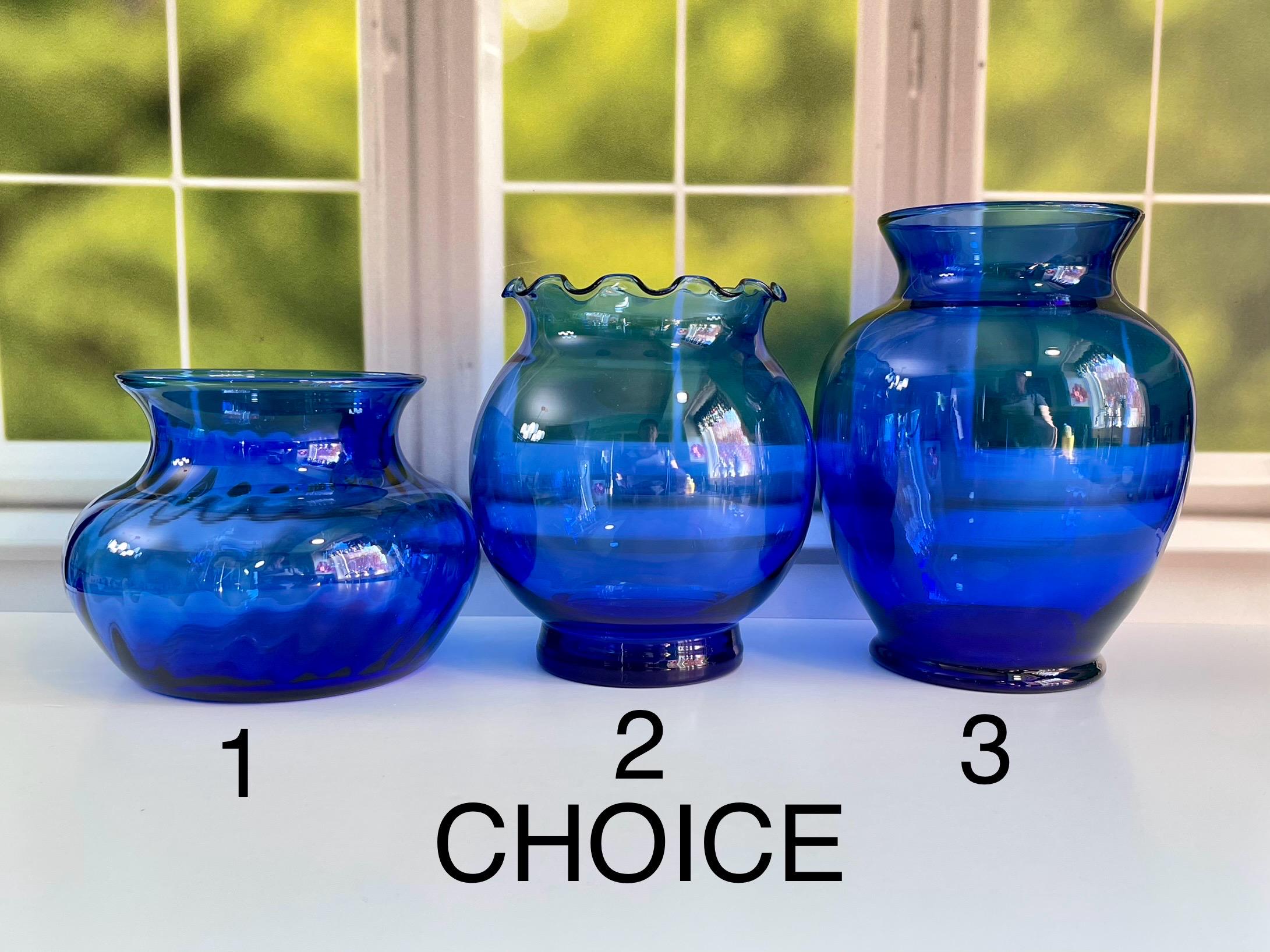 Cobalt Blue Ruffled Glass Vase - Etsy display picture 1