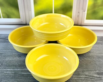 Juego de 4 cuencos vintage amarillos FIESTA para frutas, postres y otros usos ~ HLC USA Fiestaware amarillo ~ Cocina amarilla