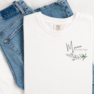 Birth Month Flower Shirt, Personalized Floral T-Shirt Gift for Her, Birthday Shirt for Women, Mother’s Day Gift, All 12 Months