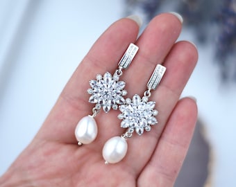 Bridal Earrings Pearl, Drop Earrings, Wedding Earrings for Brides, Crystal Earrings, Bridesmaid Earrings