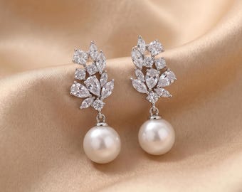 Delicate bruids neppareldruppeloorbellen, zilveren kristallen bruiloftssieraden, bungel oorbellen bruidsmeisje, cadeau voor haar