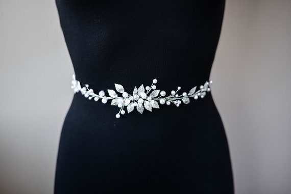 Bridal Belt, Wedding Sash, Crystal Pearl Bridal belt, Pearl Vine,  Rhinestone Belt, Silver Leaves