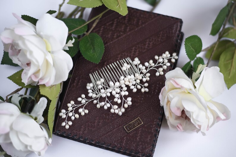 Bridal Hair Comb Wedding Hair Comb Crystal hair comb hair clip Large Pearl Hair comb Bridal Hair Piece hair accessories