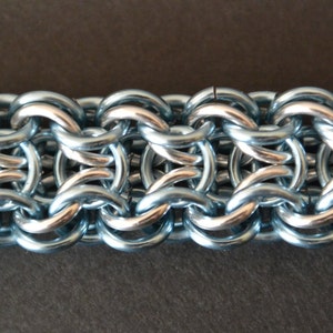 Elfweave Chainmail Bracelet with Border image 4