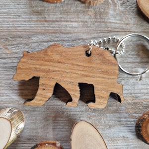 Porte-clés personnalisé en bois avec ours en bois S001, porte-clés en bois avec ours en bois découpé au laser, étiquette en frêne naturel