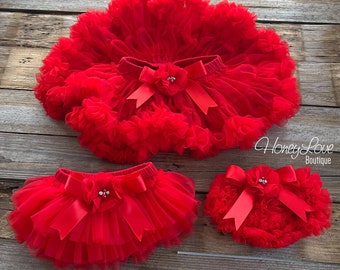 Red Baby Girl Tutu Skirt Bloomers, Ruffle Diaper Cover, Red Pettiskirt, Newborn Baby Shower Gift, Red Toddler Tutu, Valentine's photo outfit