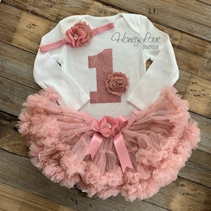 Erster Geburtstag Blumen Outfit, 1. Geburtstag Mädchen Outfit, Dusty Pink Rose Gold Geburtstag, Mädchen Kuchen Smash Photo Prop, Glitzer Nummer 1 Outfit