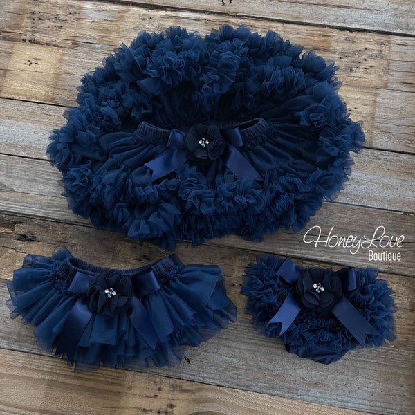 Bloomers de falda de tutú de niña azul marino, cubierta de pañal con volantes, pettiskirt, regalo de baby shower para recién nacidos, tutú para niños pequeños, traje de niña de la marina