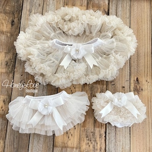 White Gold Glitter Baby Girl Tutu Skirt Bloomers, Ruffle Diaper Cover, Pettiskirt, Newborn Baby Shower Gift, Toddler Tutu, Baptism outfit