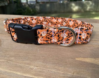 Gothic Floral Halloween Dog Collar: Spooky Roses, Orange & Black