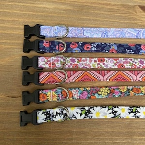 Extra Small dog collar, girl dog collar, Toy Dog collar, Chihuahua dog collar, floral dog collar, tiny dog collar, yorkie dog collar
