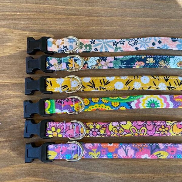 Extra Small dog collar, Toy Dog collar, Chihuahua dog collar, floral dog collar, tiny dog collar, yorkie dog collar, girl dog collar