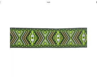 Inca Green Lead, Inca Green Collar, luxury dog collar, luxury dog leash, jacquard ribbon, dogs, pets, Scottish Borders