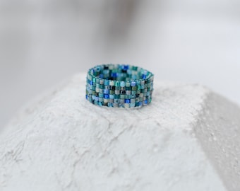 Beaded Colorblock Ring in Teal/Blue Single Weave