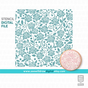 Puede incluir: Un archivo digital para una plantilla con un patrón repetitivo de rosas azul verdoso y remolinos sobre un fondo blanco. La plantilla se muestra utilizada en una galleta rosa.