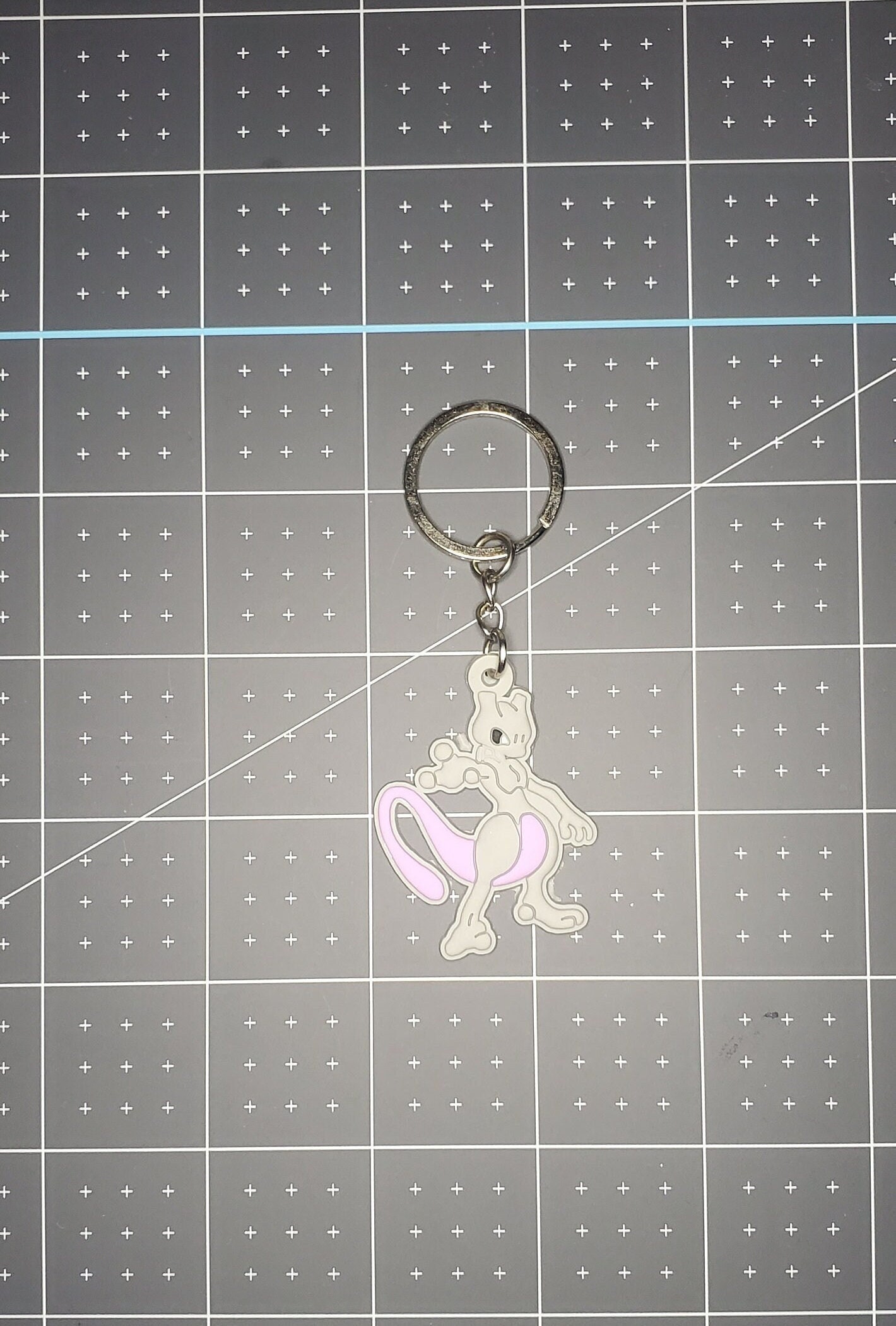 Pokemon Mewtwo Shiny keychain