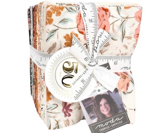 Foraged Found Hand Me Down Fat Quarter Bundle - 39 Moda Fabrics Cotton Pieces