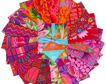 Kaffe Fassett Classic Plus Ruby Fat Quarter Bundle 20 pieces, 4FQGP.RUBY