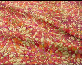 Lacey-Red || Wings of Wonder || Sue Penn || Free Spirit Fabrics- PWSP117.RED