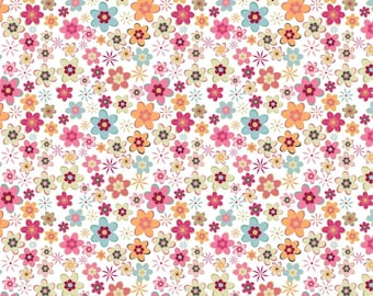 Calico Cowgirls - Poppie cotton Lori woods | in stock - Cowgirl meadow - floral - white CW24816