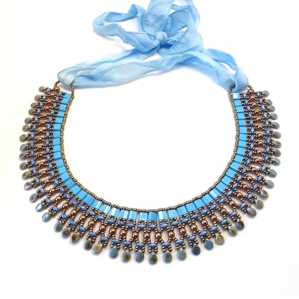 Necklace "Nefertiti Pip & Seide" in 'Thessaloniki' (light blue)