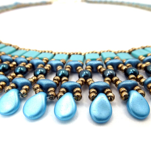 Necklace "Nefertiti" in color 'Thessaloniki' - sky blue-turquoise hand-threaded pearl necklace