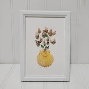 Framed Seashell Art - Flower Bouquet