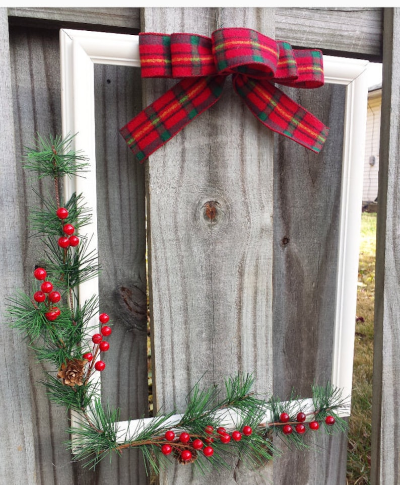Winter Picture Frame Wreath