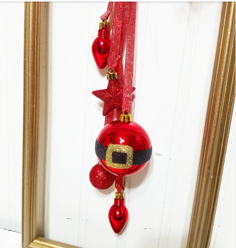 Christmas Picture Frame Wreath