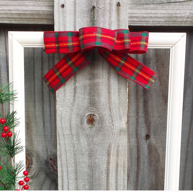 Winter Picture Frame Wreath