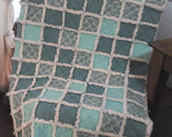 Teal Rag Lap Quilt