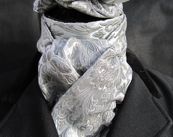 Stunning silver and white brocade self tie stock