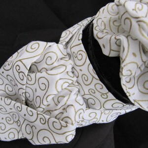 Show Tie Ready Tied Ivory White and Gold Swirl Cotton Dressage Riding Stock Show Tie Ready Tied Ivory White and Gold Swirl Cotton Dressage Riding Stock