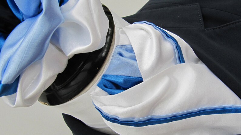 Ready Tie White Baby Blue /& Royal Blue Faux Silk Riding Stock Scrunchie
