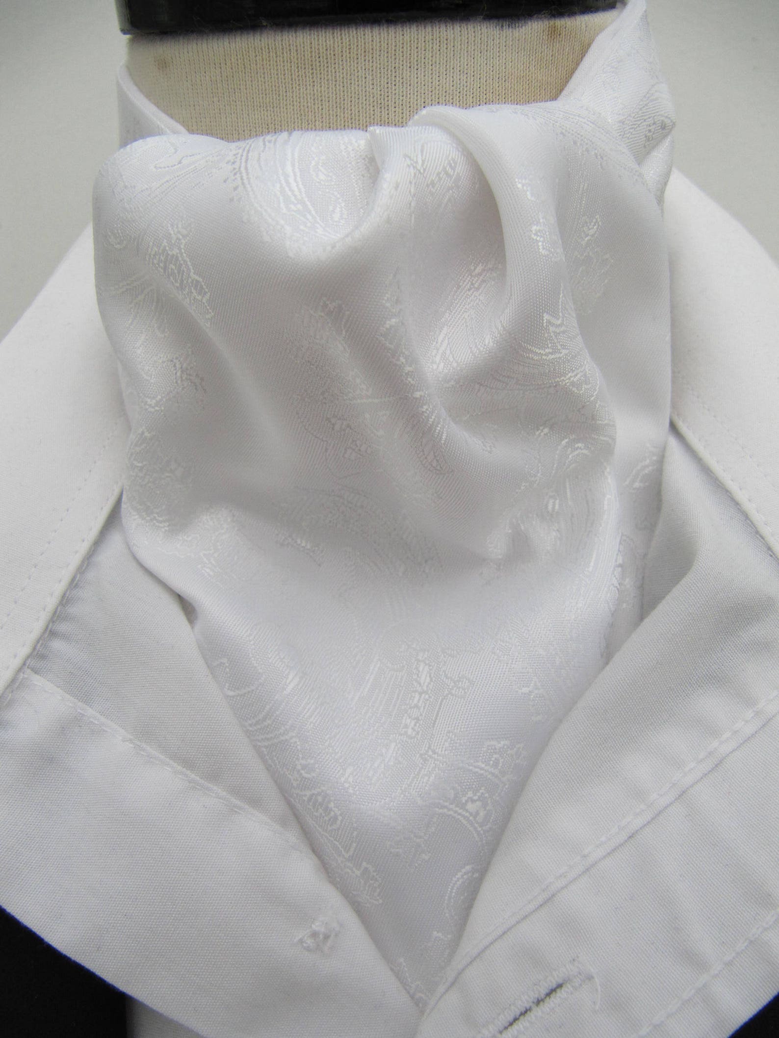 White Paisley Silk Cravat main image 1
