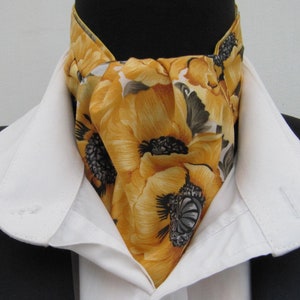 Mens Yellow Green & Cream Poppy Design Cotton Lawn Ascot Cravat / pocket square