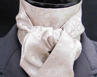 Hunt Tie Ready Tied Ivory & Olive Green Swirl Cotton Riding Stock & Scrunchie 