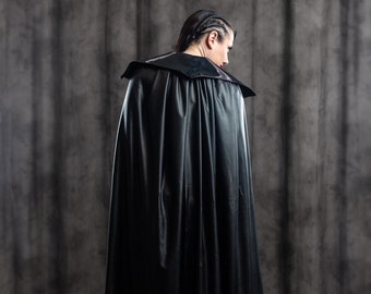 Super Cape / Faux leathers