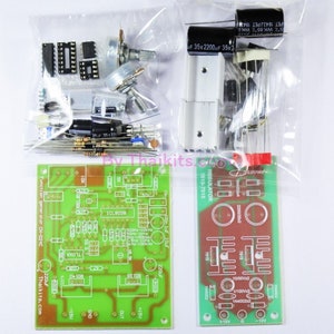 May include: A green circuit board with electronic components, including a potentiometer, capacitors, resistors, and integrated circuits. The board is labelled "Function generator CH-024C" and "Thaikits.com".