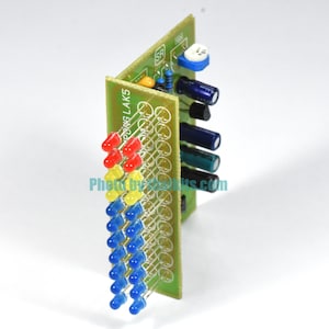 Peak Hold VU meter 22 LEDs Blue/Yellow/Red 9-12VDC