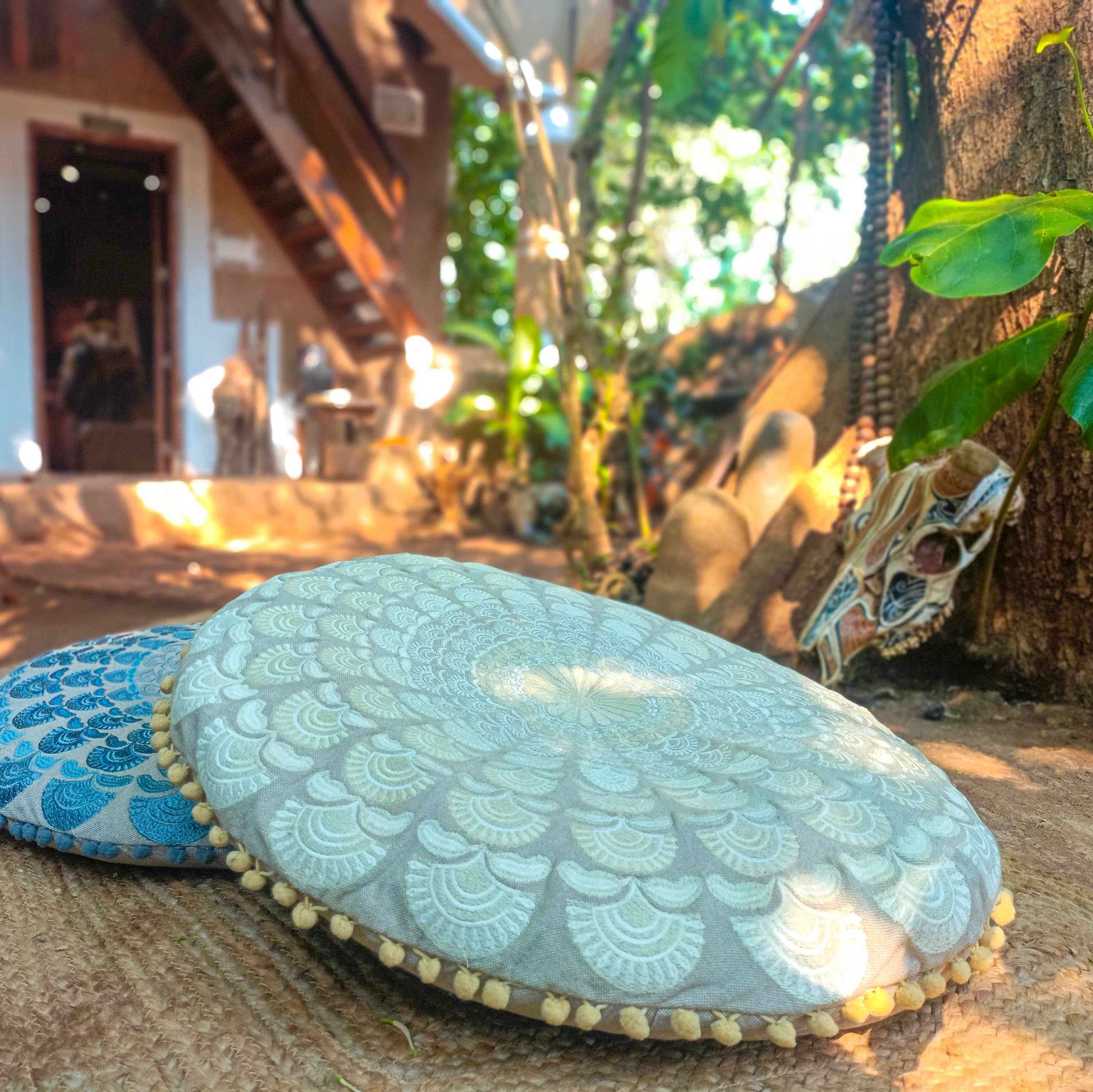 HOW TO STUFF A FLOOR CUSHION - Mandala Life ART