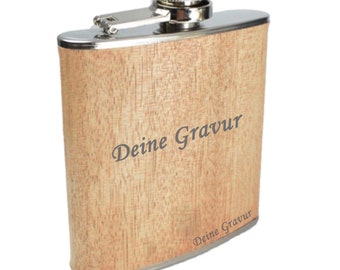personalised hip flask made of wood and stainless steel with engraving