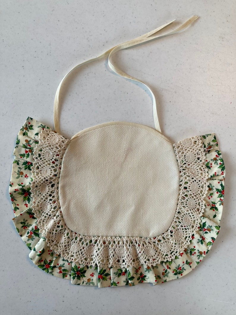 Christmas Cross Stitch Blank Liner Topper Bib with Calico and Cluny Crochet Lace Trim 14 ct Ivory Aida New Vintage
