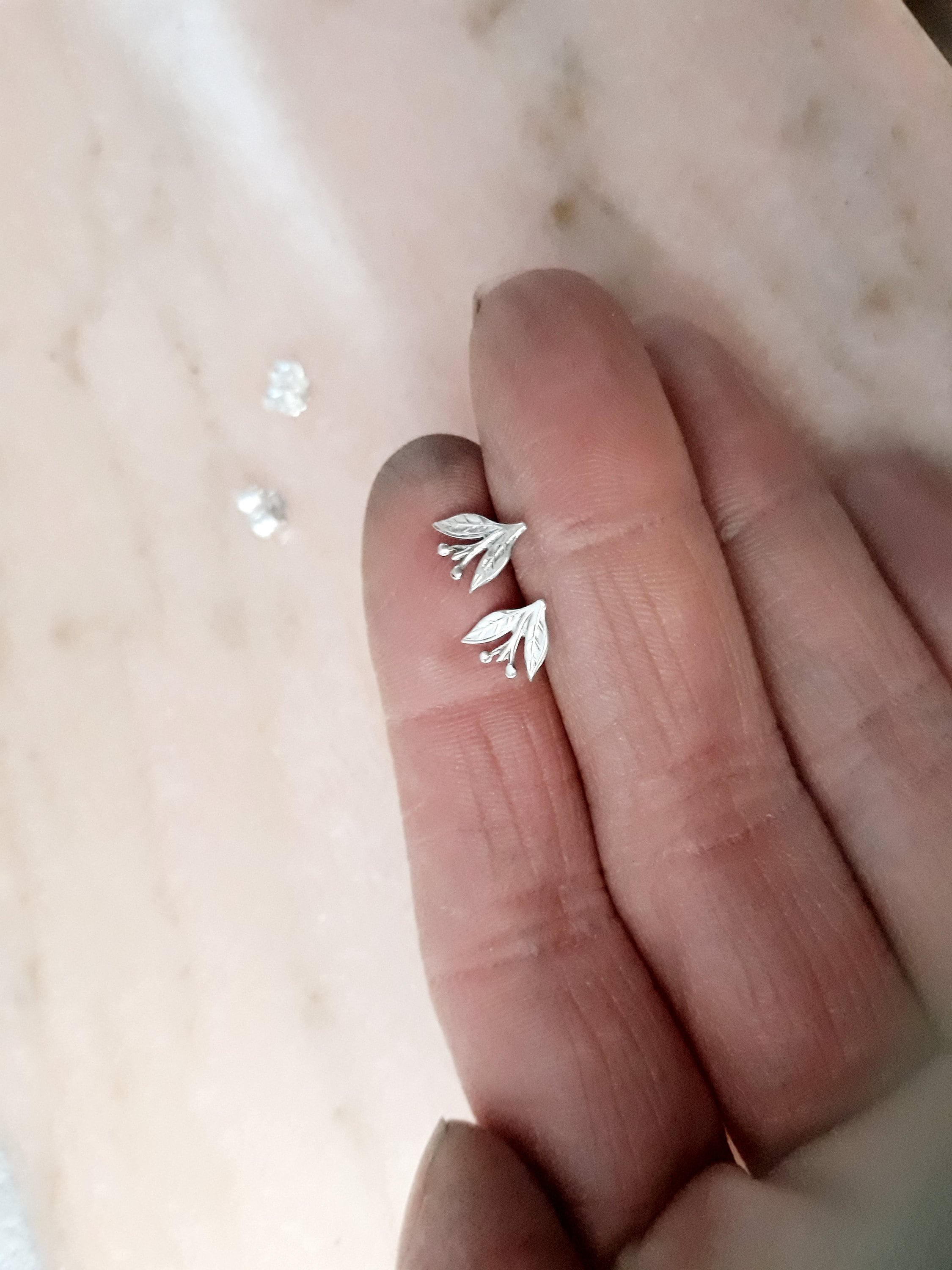 Argento Sterling Dorato Ciliegia Fiori Fiore Branch Linea Borchie Orecchini a Goccia