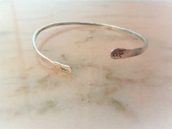 シルバー ハンマードオープンバングル サンローラン saint laurent