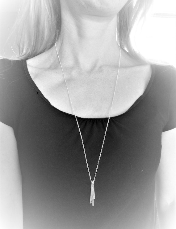 namana Collier Breloque Multicolore en Argent Sterling 925, Collier Ras de Cou Femme avec des Breloques serties de Pierres de Couleur en Goutte en Arc-en-Ciel