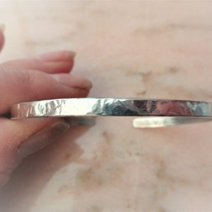 Adjustable hammered silver ring 925, UNISEX, customizable, ENGRAVING OPTION, ring, man, rustic, viking, adjustable, open, hammered bangle, gift image 7