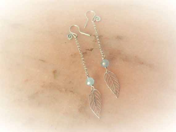 Années 1920 Boucles d'oreilles - 201 en vente sur Années 1920 Boucles d'oreilles - 201 en vente sur