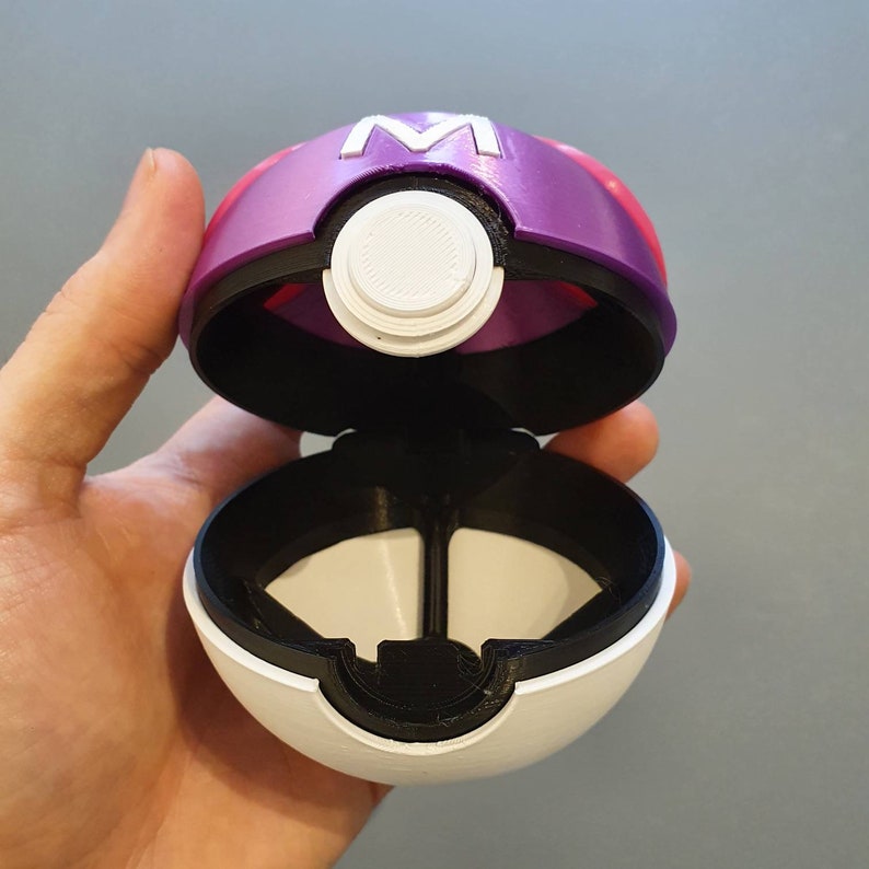 Master Ball Pokeball Replica Functioning Button Release Lid image 2